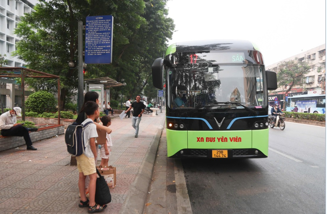 Hà Nội miễn vé xe buýt trong vành đai 1: Chủ trương nhân văn cần cách làm hiệu quả